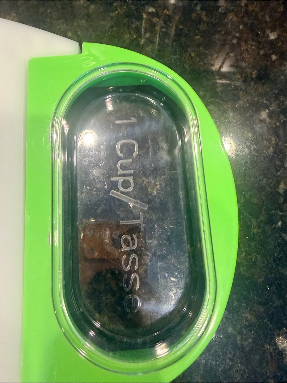 Weight Watchers Take Apart & Store Cutting Board Tray with Measuring Cups- NWOT